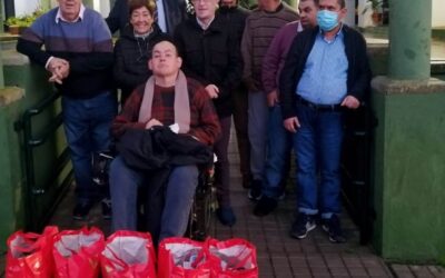 Hermandad de Ntra Sra de la Esperanza, donación de alimentos